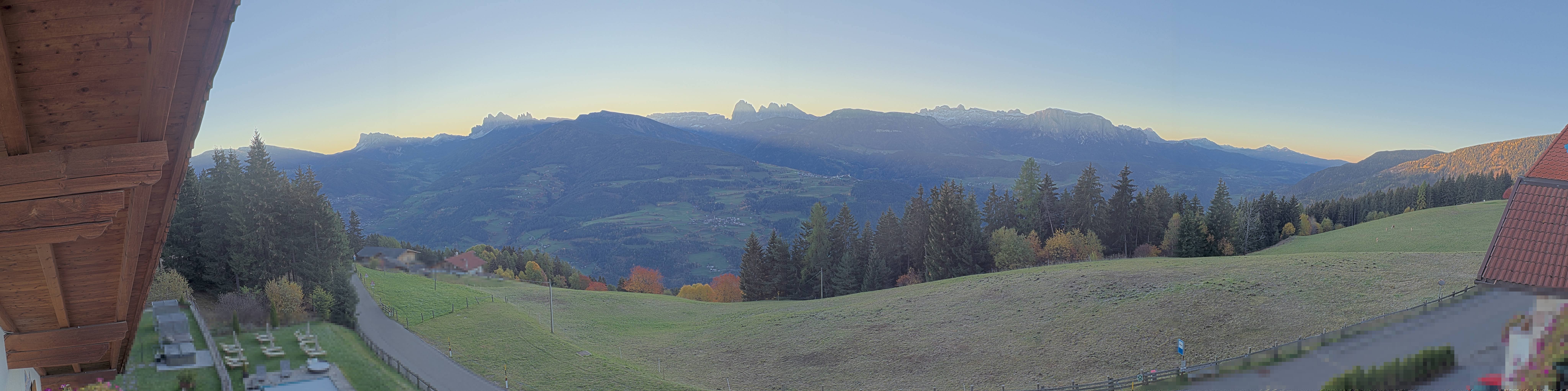Archived image Webcam Panoramic view Dolomites