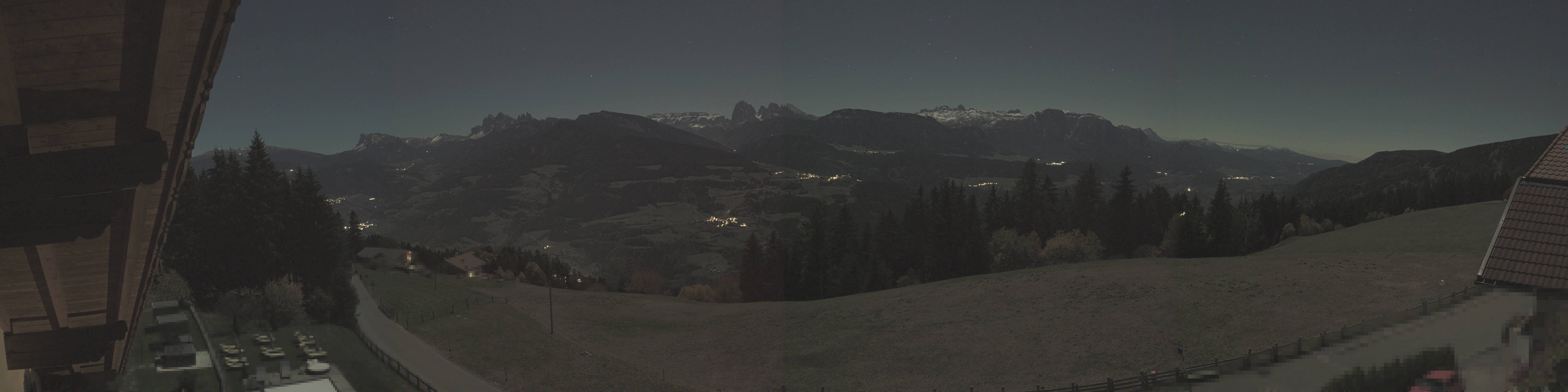 Archived image Webcam Panoramic view Dolomites