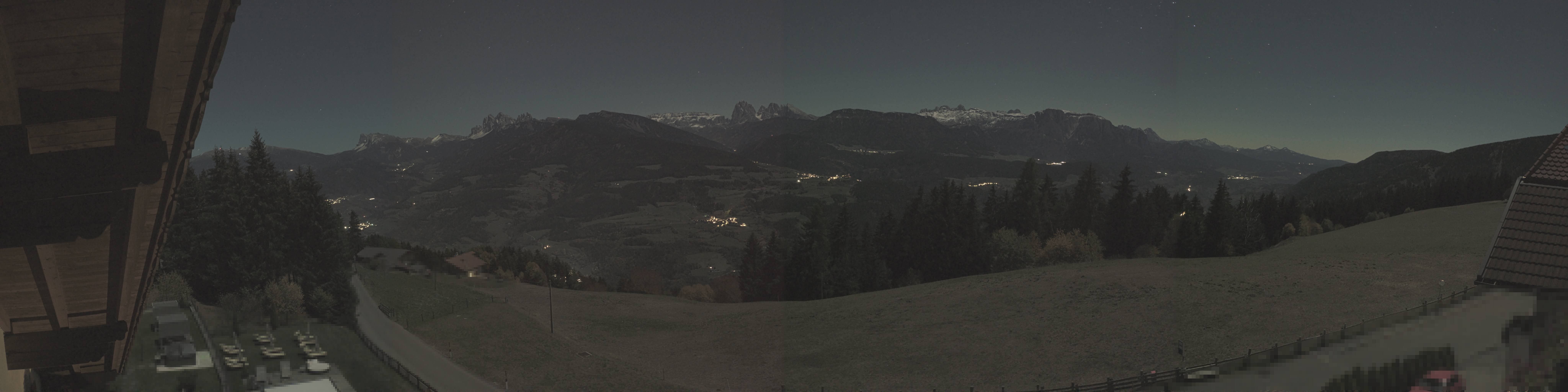 Archived image Webcam Panoramic view Dolomites