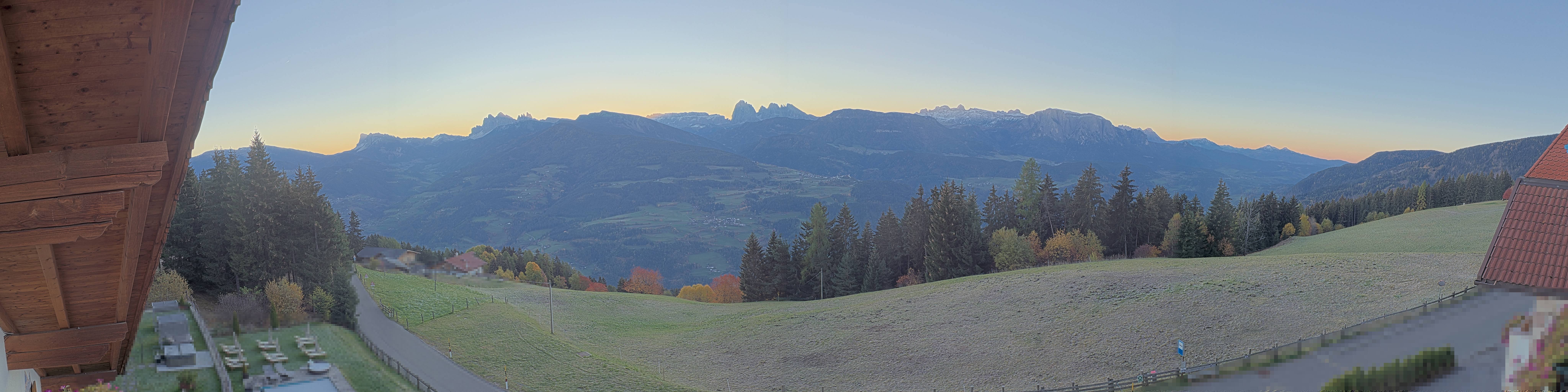 Archiv Foto Webcam Panoramablick Dolomiten