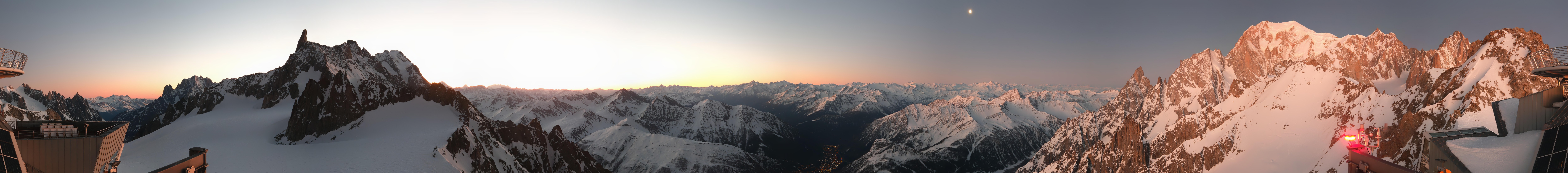 Archiv Foto Webcam Mont-Blanc-Gruppe Panorama
