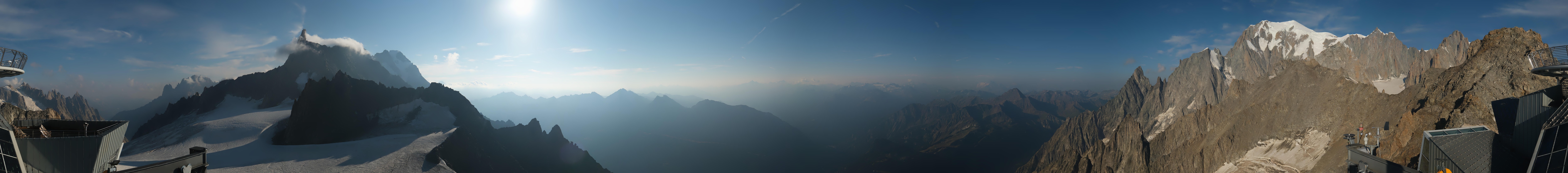 Archived image Webcam Beautiful Mont Blanc Panorama