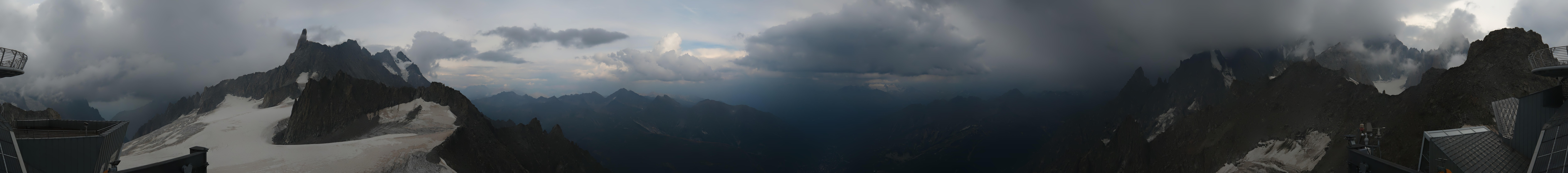 Archived image Webcam Beautiful Mont Blanc Panorama
