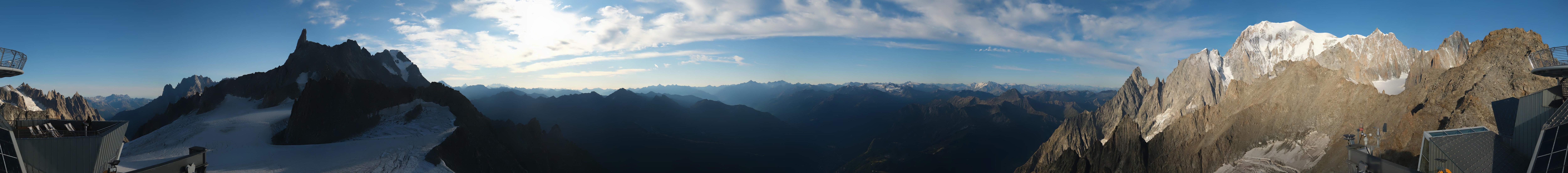 Archived image Webcam Beautiful Mont Blanc Panorama