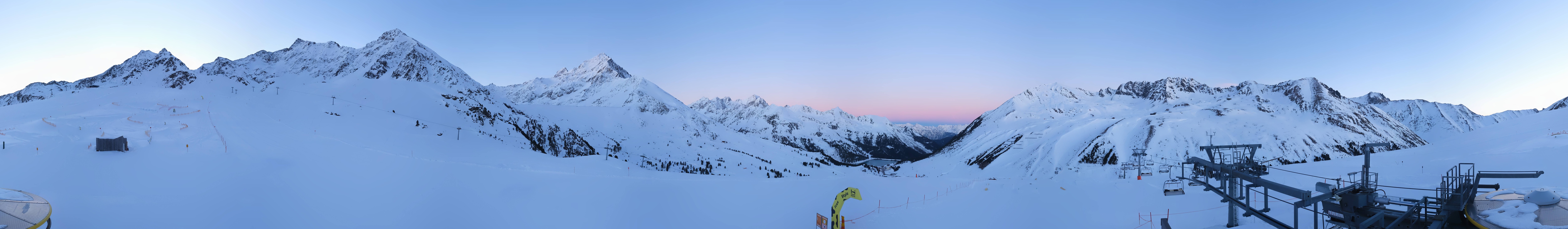 Archived image Webcam Kühtai - Chair lift Wiesbergbahn