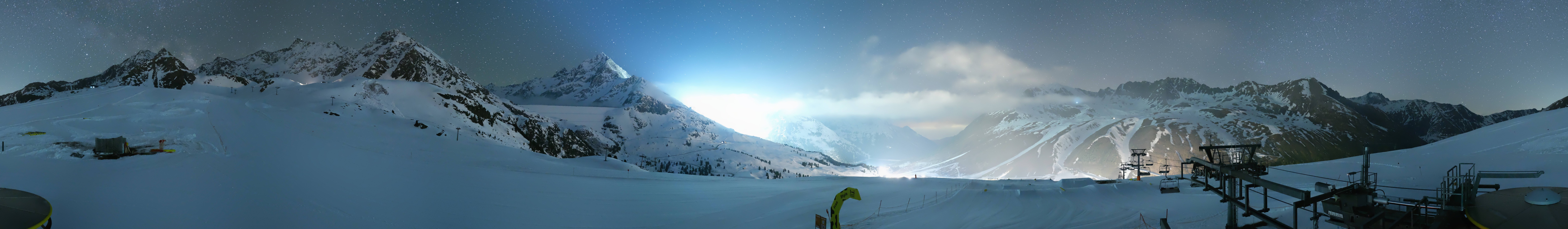 Archived image Webcam Kühtai - Chair lift Wiesbergbahn