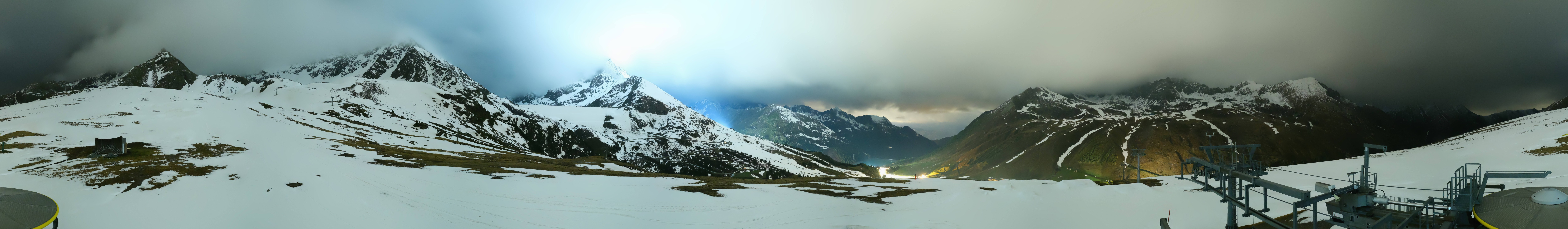 Archived image Webcam Kühtai - Chair lift Wiesbergbahn