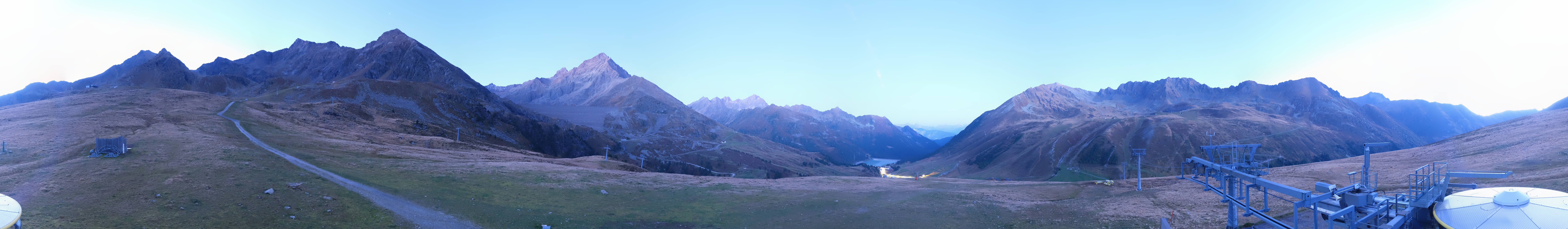 Archived image Webcam Kühtai - Chair lift Wiesbergbahn