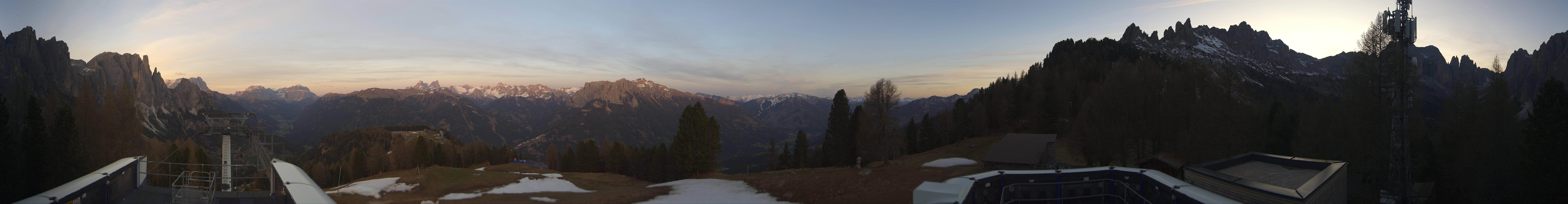 Archived image Webcam Fassa Valley Pian Pecei-Pra Martin lift
