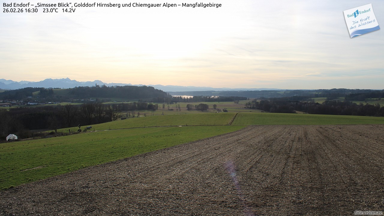 Archived image Webcam Bad Endorf - Simssee - View to Wendelstein