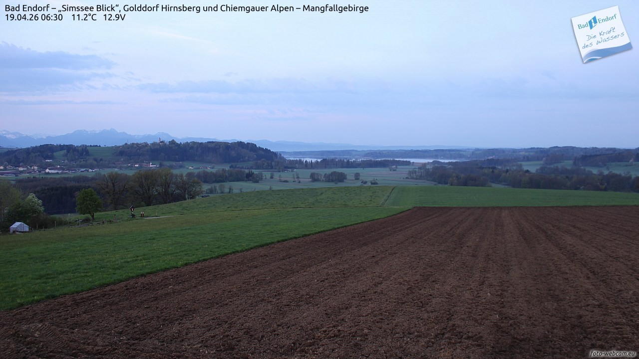 Archived image Webcam Bad Endorf - Simssee - View to Wendelstein