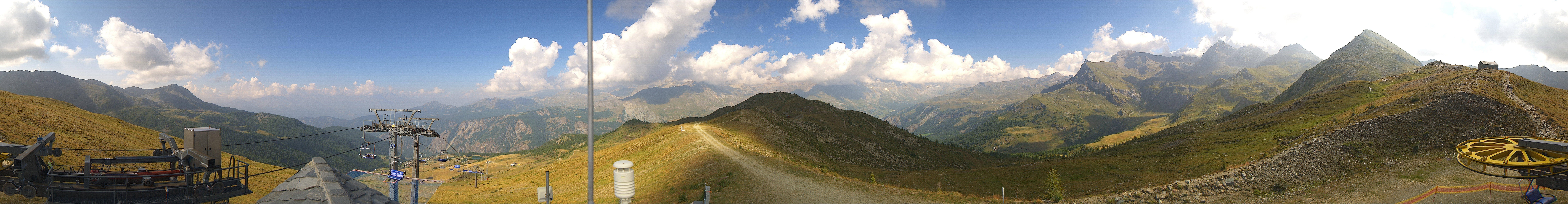 Archived image Webcam Cervino Ski Paradise