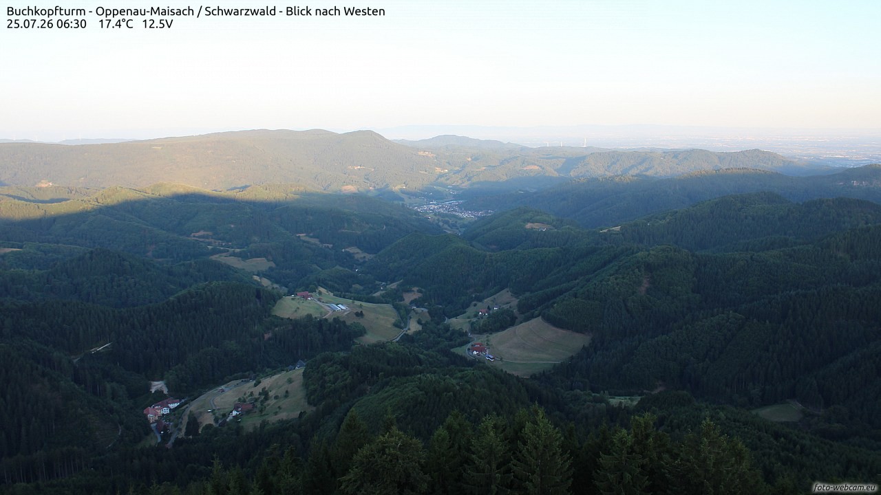 Archived image Webcam Buchkopfturm - Oppenau-Maisach/Black Forest - View to the West