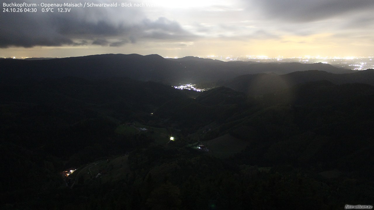 Archived image Webcam Buchkopfturm - Oppenau-Maisach/Black Forest - View to the West
