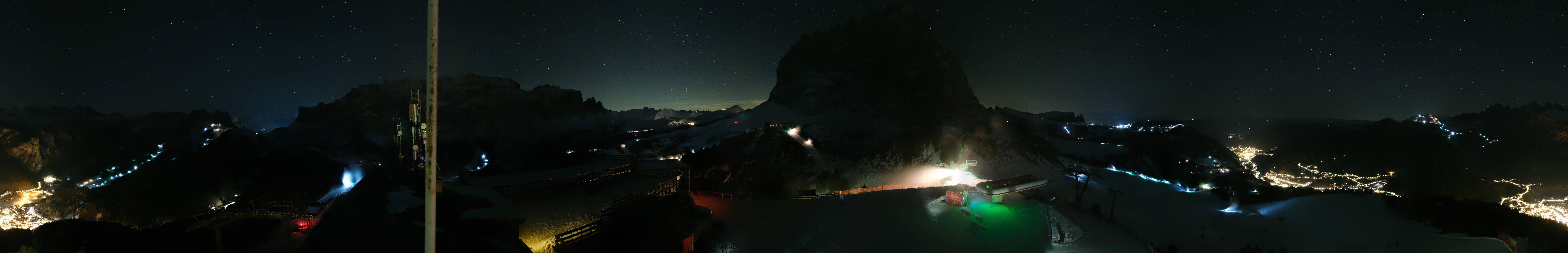 Archiv Foto Webcam Gröden: Ausblick Ciampinoi