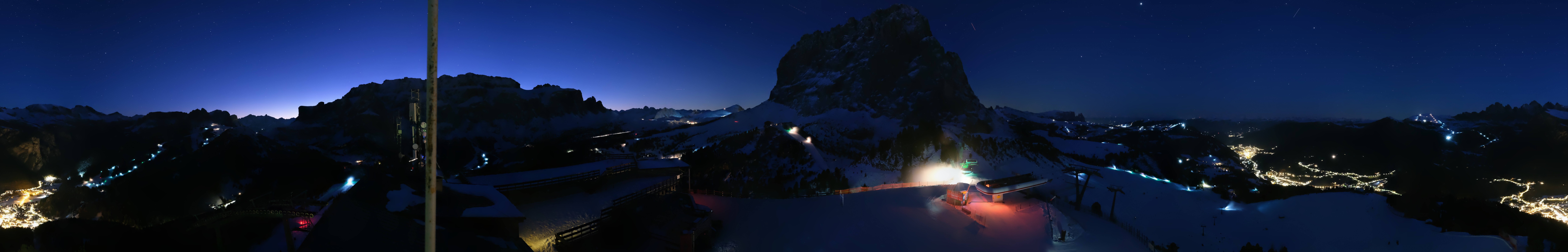 Archiv Foto Webcam Gröden: Ausblick Ciampinoi