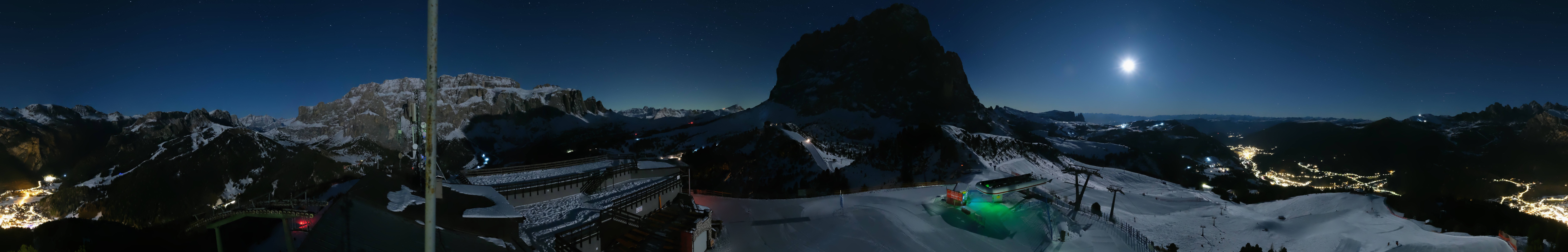 Archiv Foto Webcam Gröden: Ausblick Ciampinoi