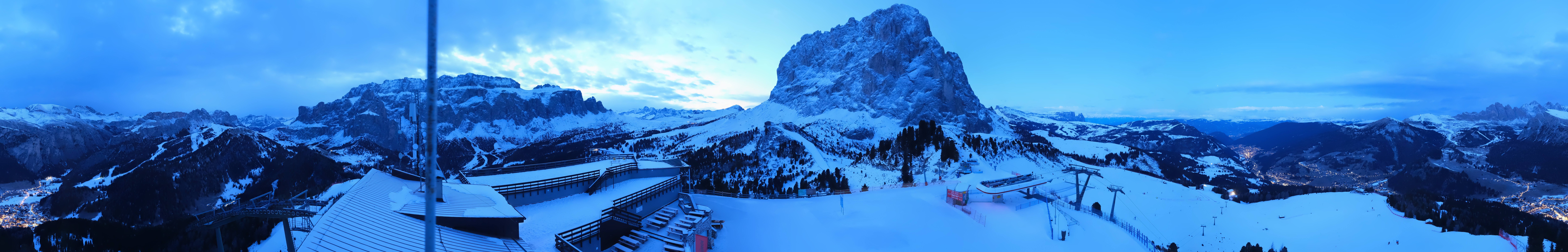 Archiv Foto Webcam Gröden: Ausblick Ciampinoi