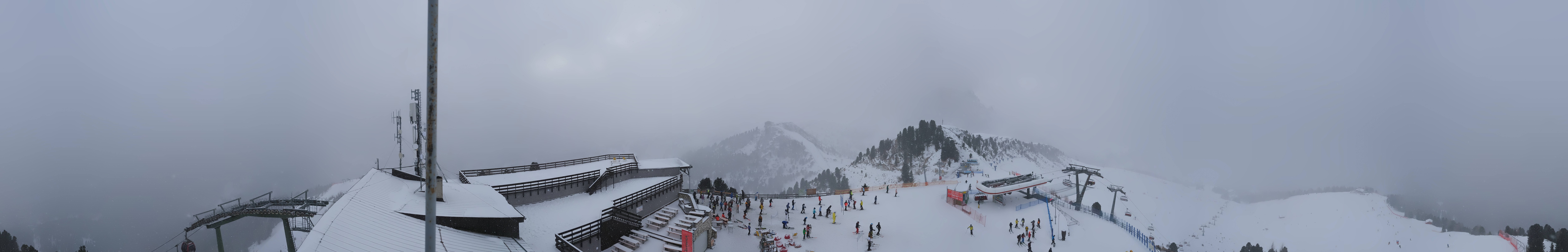 Archiv Foto Webcam Gröden: Ausblick Ciampinoi