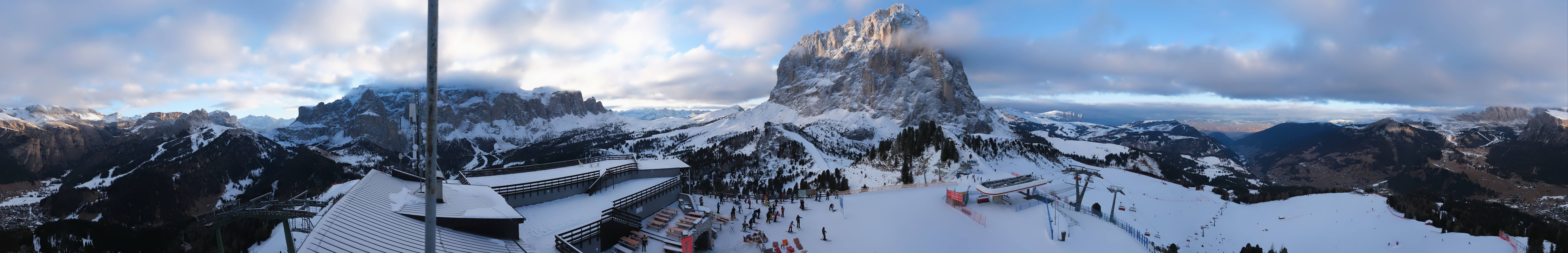 Archiv Foto Webcam Gröden: Ausblick Ciampinoi
