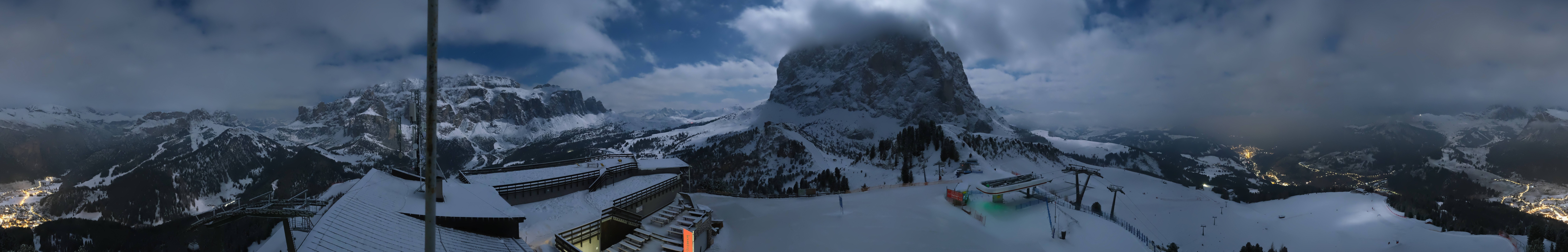 Archiv Foto Webcam Gröden: Ausblick Ciampinoi