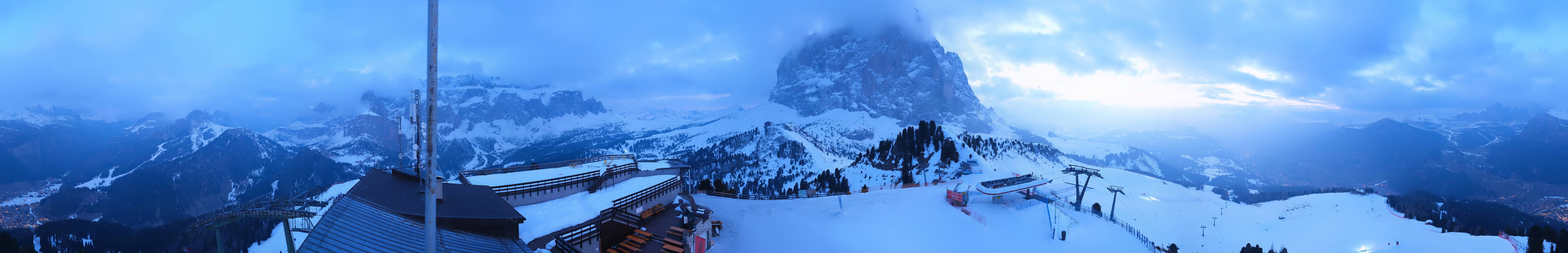 Archiv Foto Webcam Gröden: Ausblick Ciampinoi