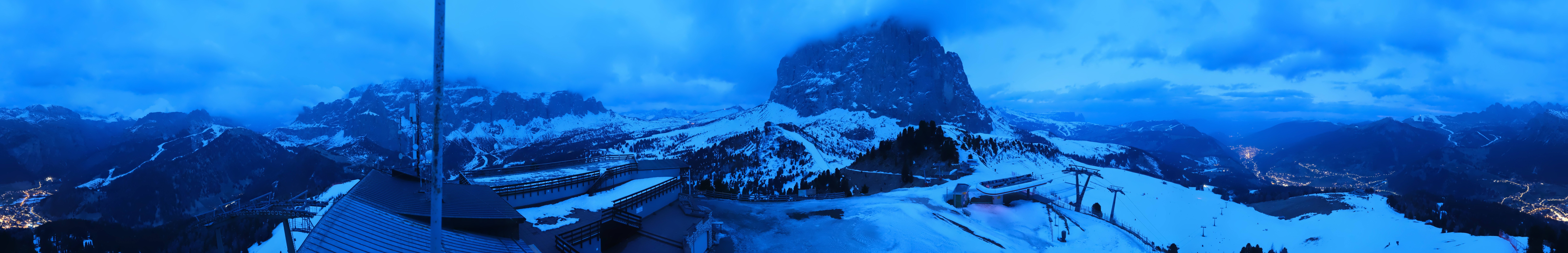 Archived image Webcam Val Gardena - View Ciampinoi top station
