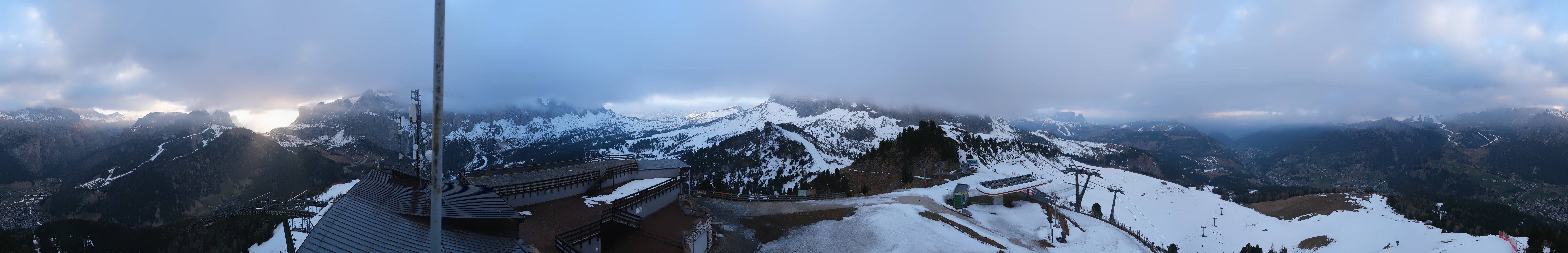 Archiv Foto Webcam Gröden: Ausblick Ciampinoi