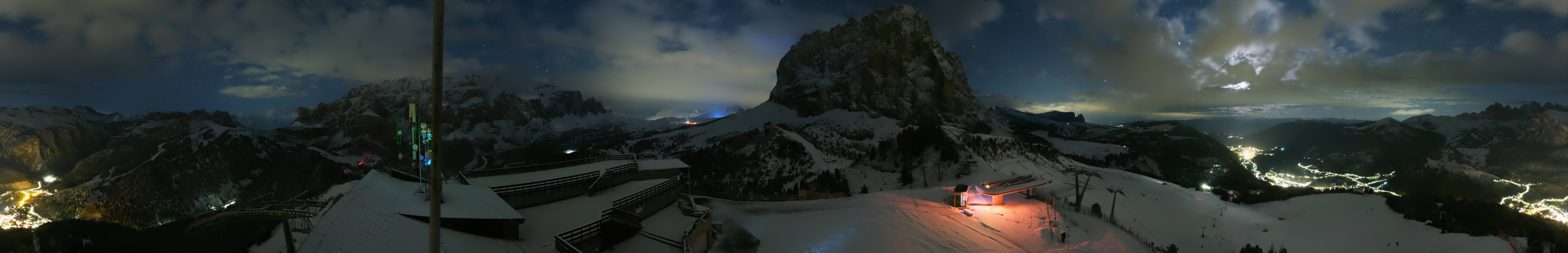 Archiv Foto Webcam Gröden: Ausblick Ciampinoi