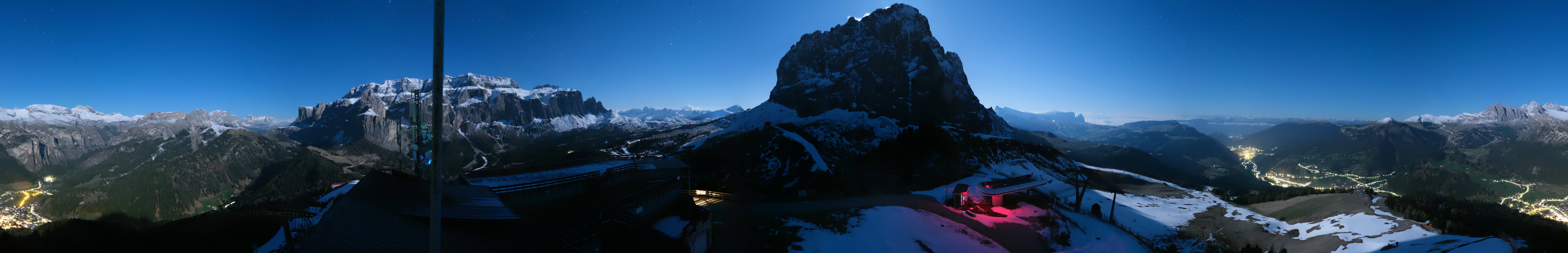 Archiv Foto Webcam Gröden: Ausblick Ciampinoi