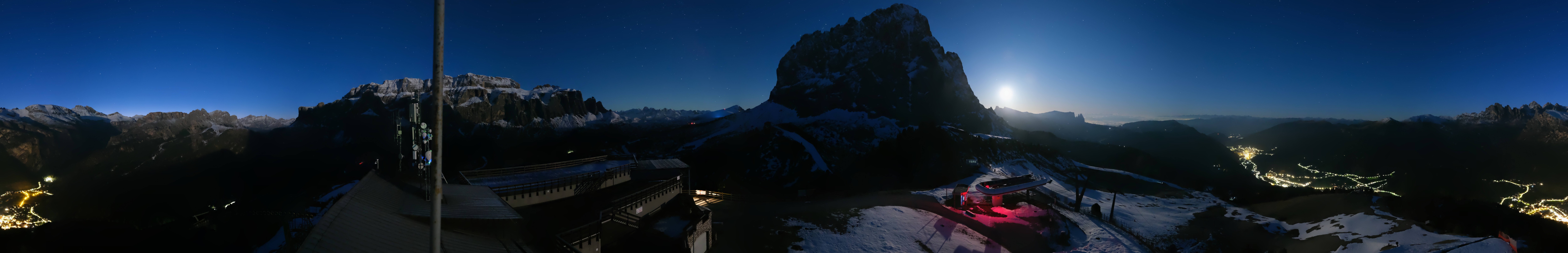 Archiv Foto Webcam Gröden: Ausblick Ciampinoi