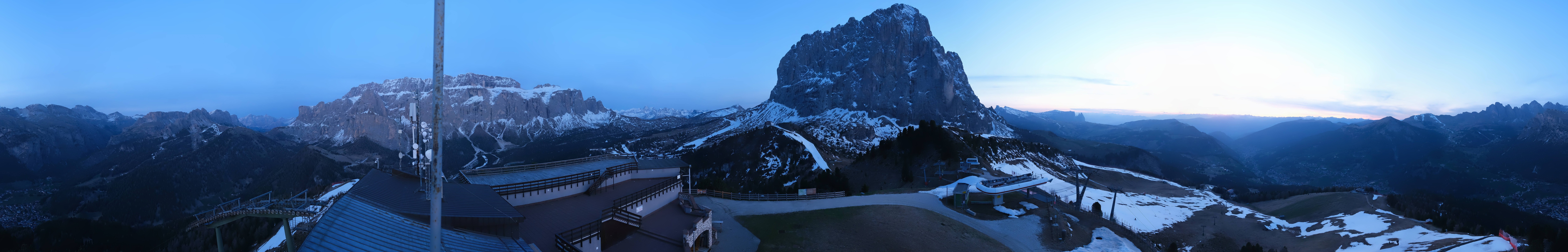 Archived image Webcam Val Gardena - View Ciampinoi top station