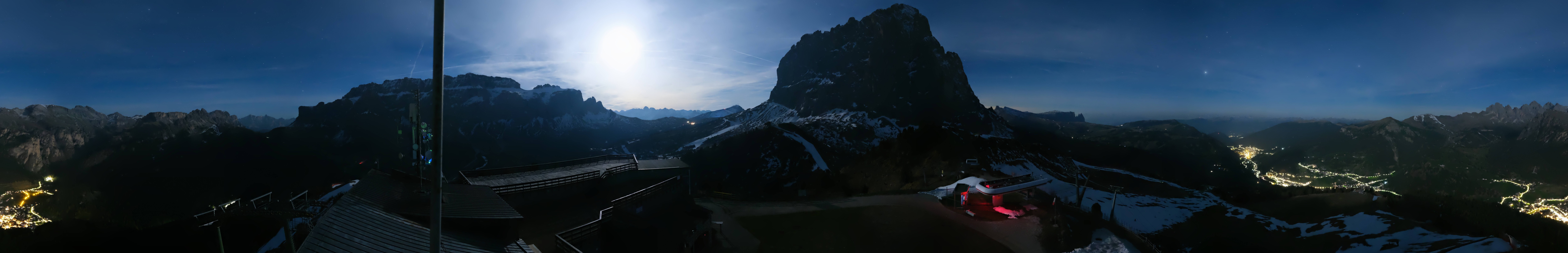 Archiv Foto Webcam Gröden: Ausblick Ciampinoi