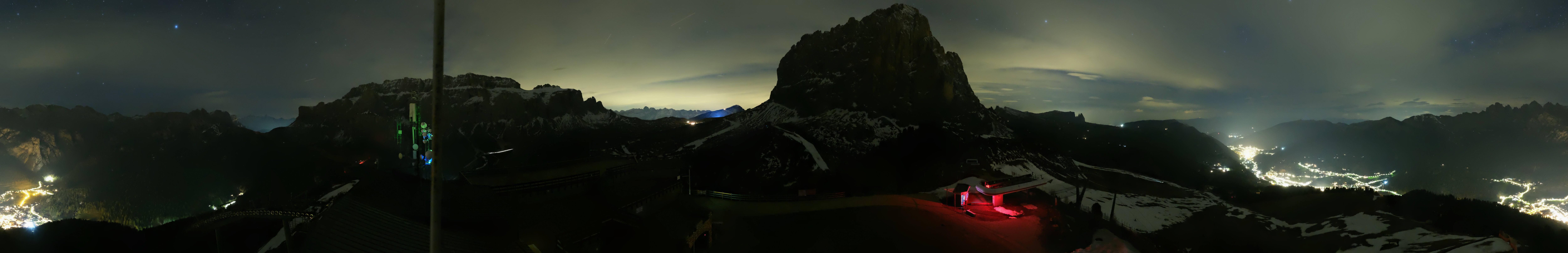 Archiv Foto Webcam Gröden: Ausblick Ciampinoi