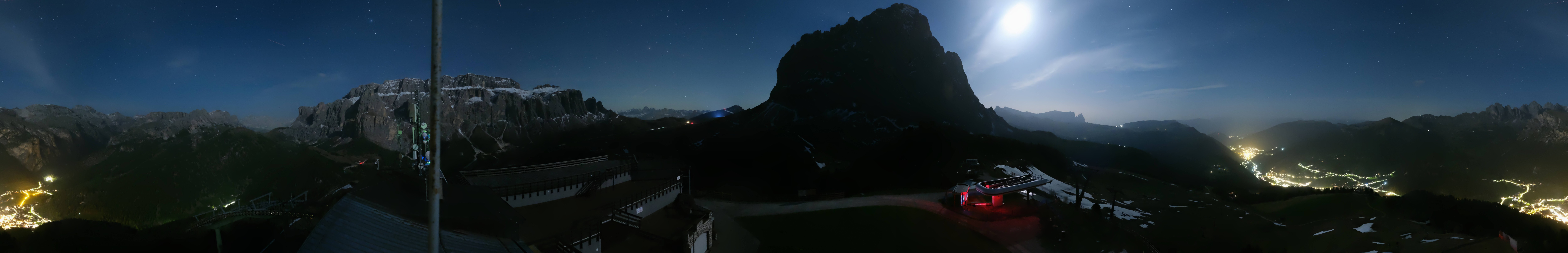 Archiv Foto Webcam Gröden: Ausblick Ciampinoi