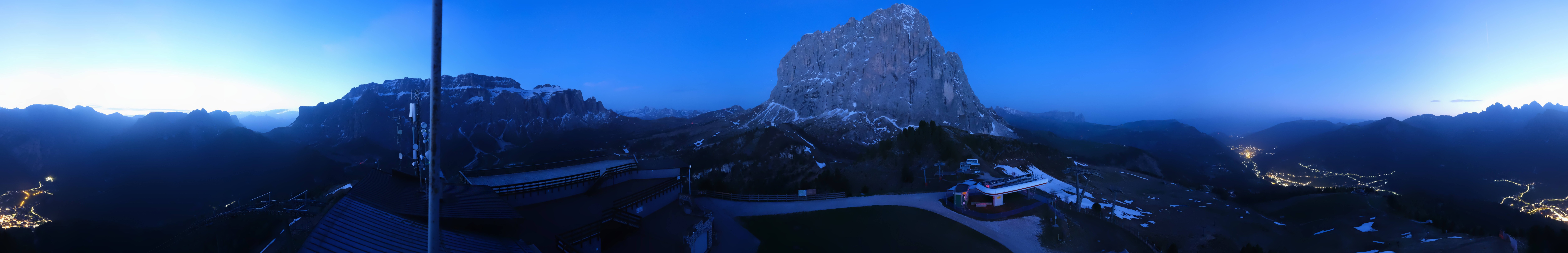 Archiv Foto Webcam Gröden: Ausblick Ciampinoi