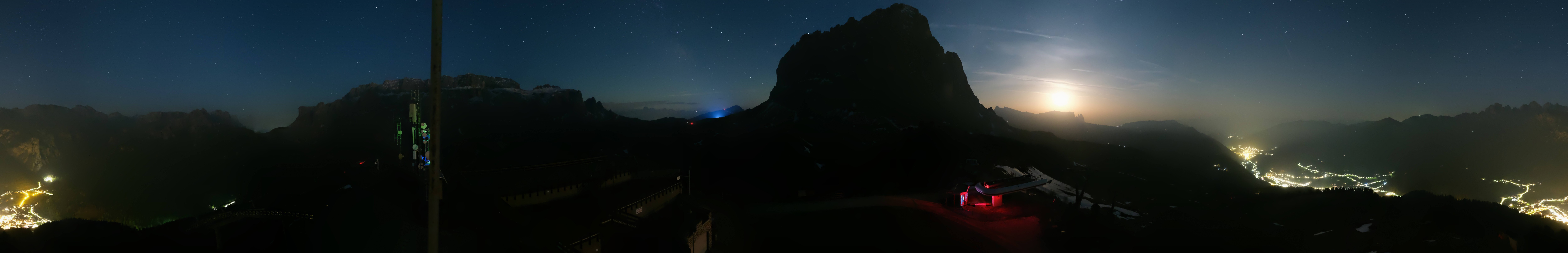 Archiv Foto Webcam Gröden: Ausblick Ciampinoi