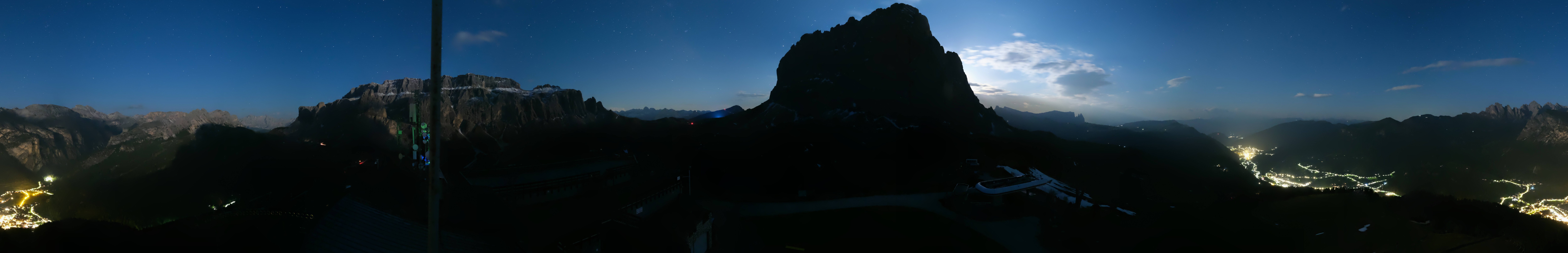 Archiv Foto Webcam Gröden: Ausblick Ciampinoi