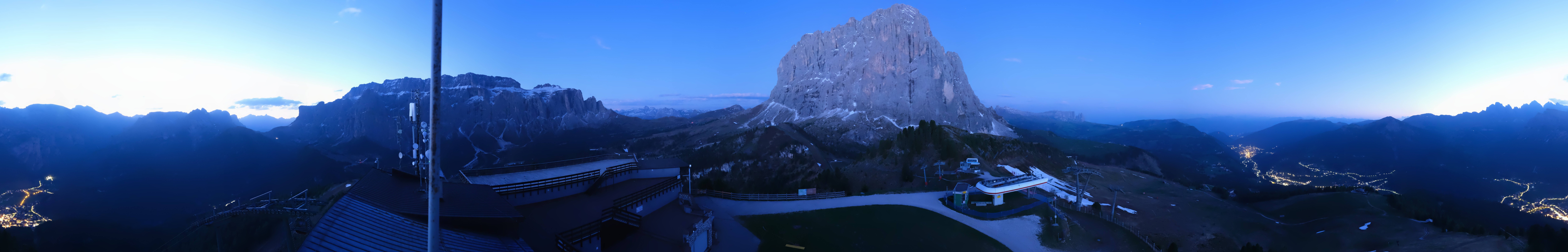 Archiv Foto Webcam Gröden: Ausblick Ciampinoi
