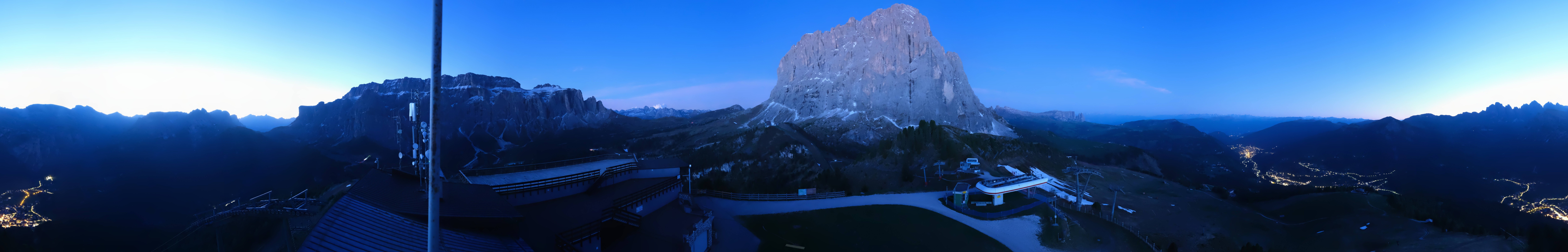 Archived image Webcam Val Gardena - View Ciampinoi top station