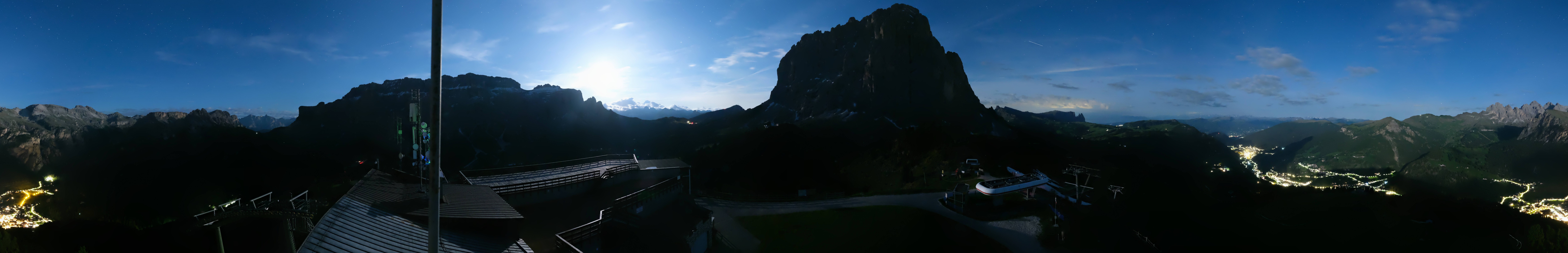 Archiv Foto Webcam Gröden: Ausblick Ciampinoi