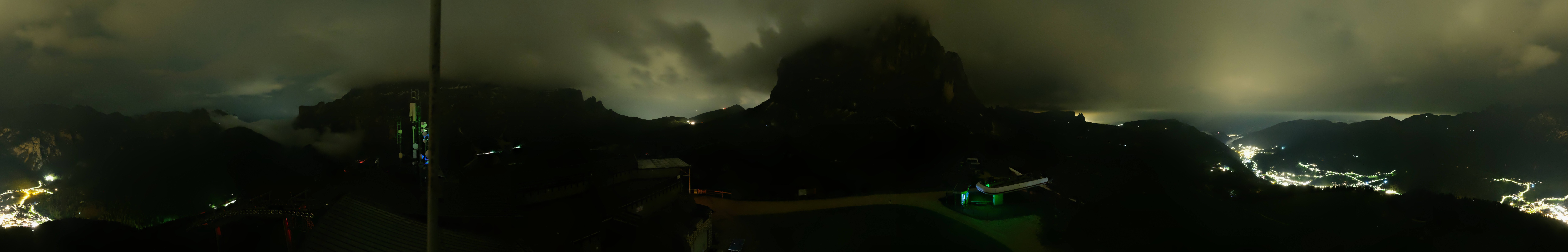 Archiv Foto Webcam Gröden: Ausblick Ciampinoi