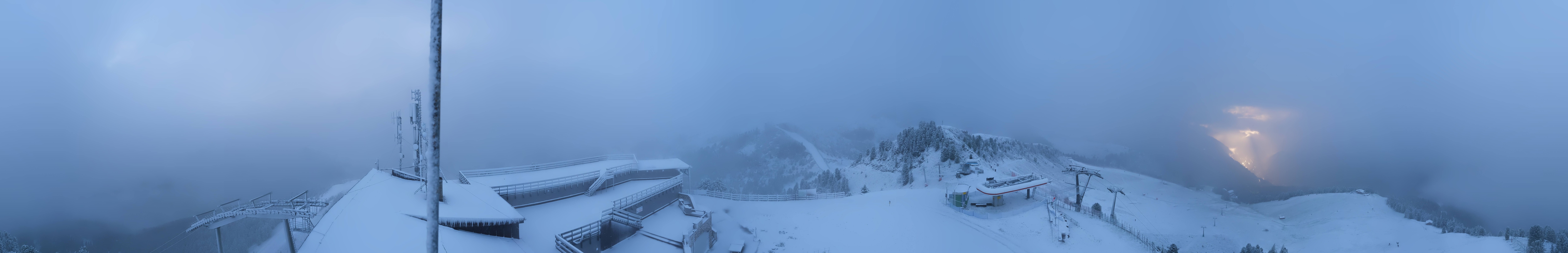 Archiv Foto Webcam Gröden: Ausblick Ciampinoi