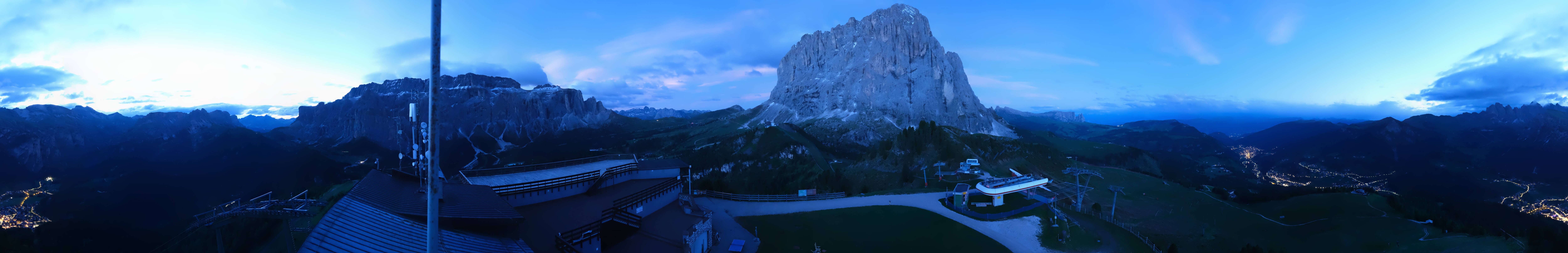 Archiv Foto Webcam Gröden: Ausblick Ciampinoi