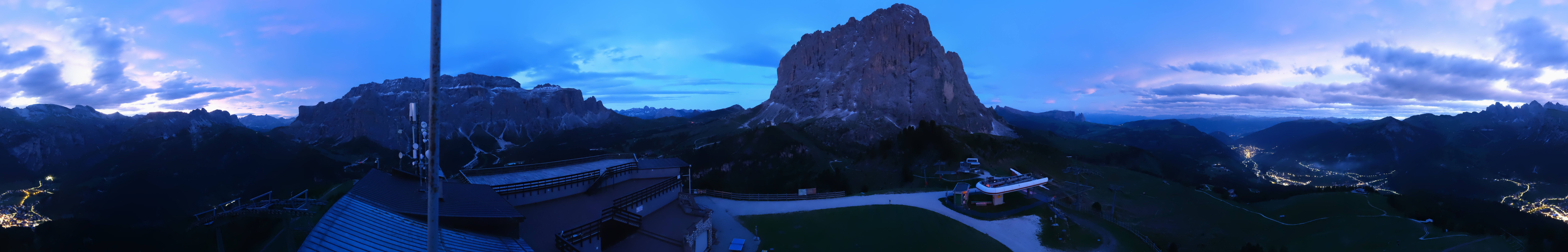 Archived image Webcam Val Gardena - View Ciampinoi top station