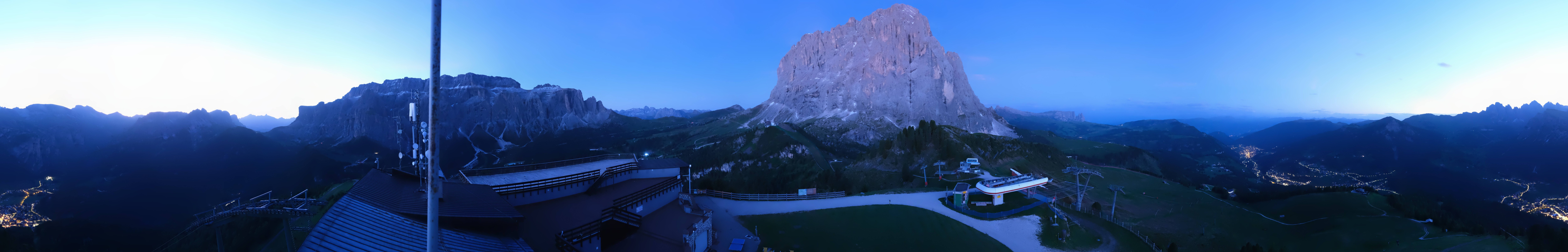 Archived image Webcam Val Gardena - View Ciampinoi top station