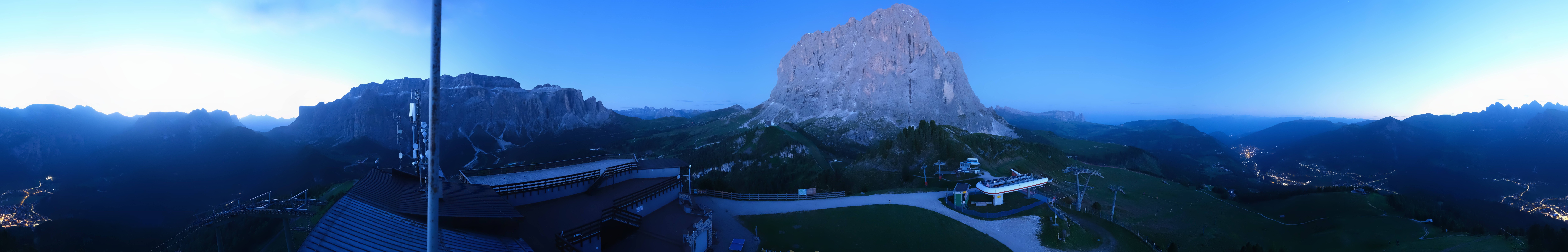 Archiv Foto Webcam Gröden: Ausblick Ciampinoi