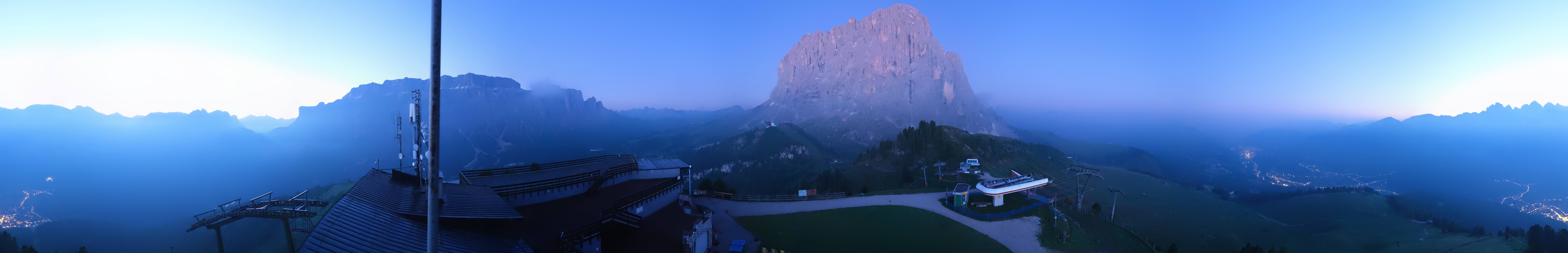Archiv Foto Webcam Gröden: Ausblick Ciampinoi