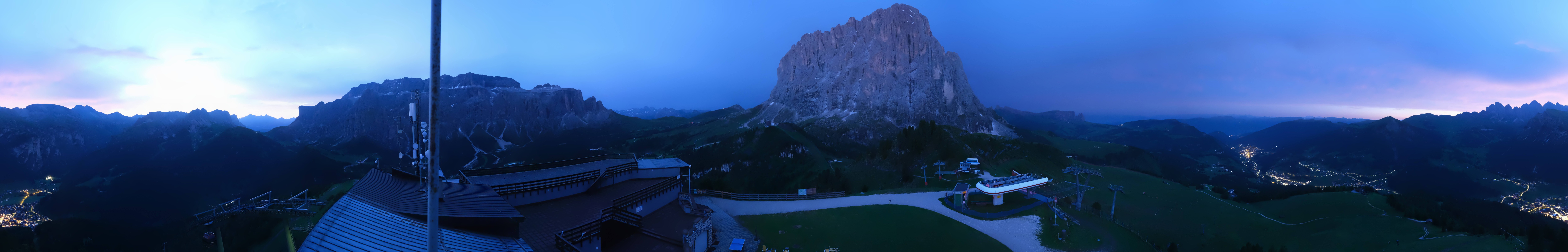 Archiv Foto Webcam Gröden: Ausblick Ciampinoi