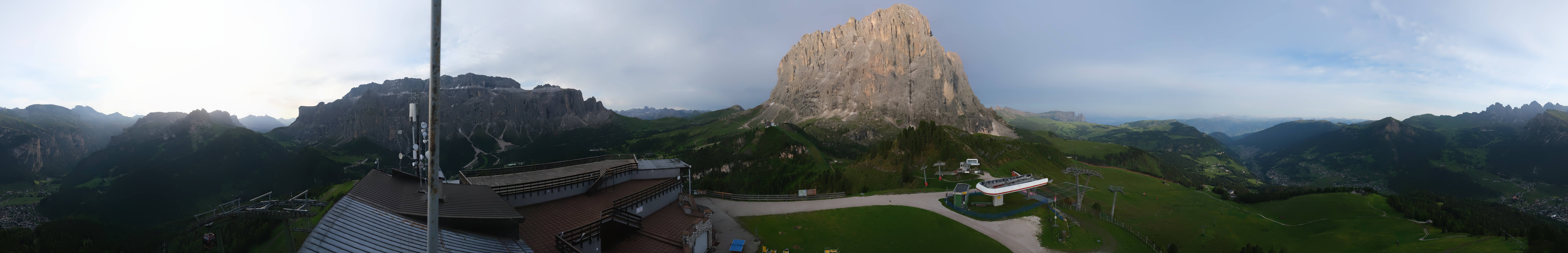 Archiv Foto Webcam Gröden: Ausblick Ciampinoi